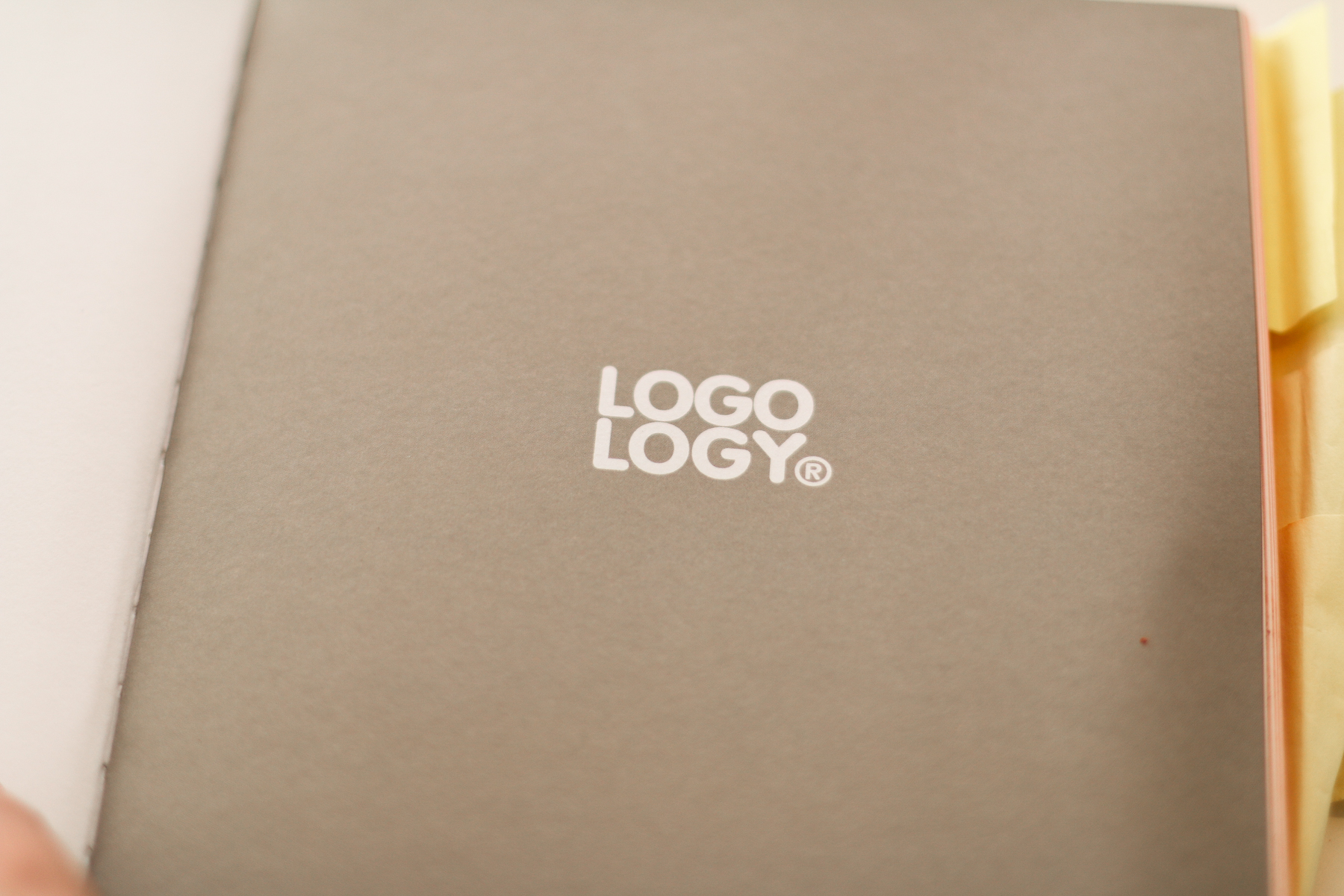 Logology, The wonderland of logo design